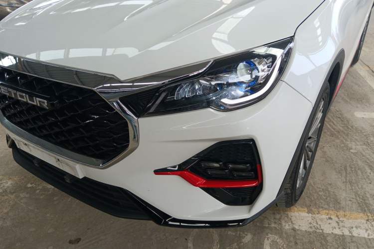 Used JETOUR X70 2023 1.5T DCT Overpass PRO+ Edition 7 Seats