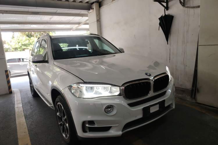Used BMW X5 2014 xDrive35i U.S. specification
