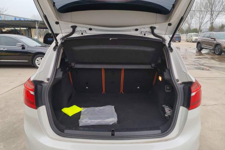 Used BMW 2 Series Active Tourer 2016 218i Fashion Model
