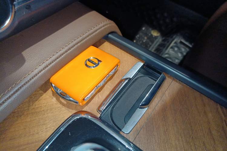 Used Volvo S90 2024 B5 Zhiyi Luxury Edition