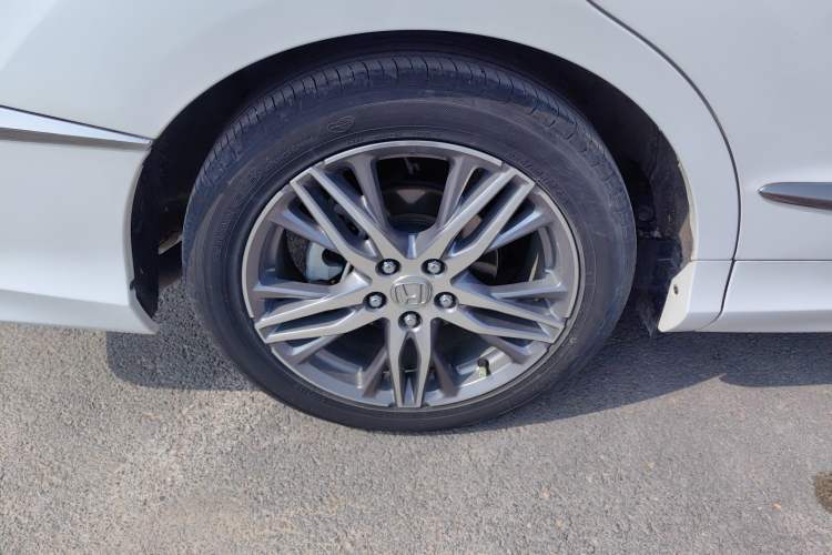 Used Honda Elysion 2019 2.0L Hybrid Luxury Edition