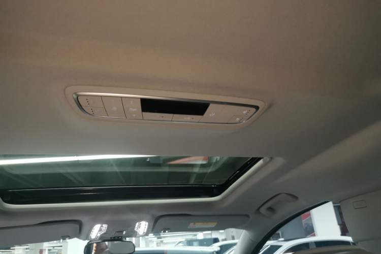 Used Buick GL8 2025 Lu Zun Smart Enjoyment Edition