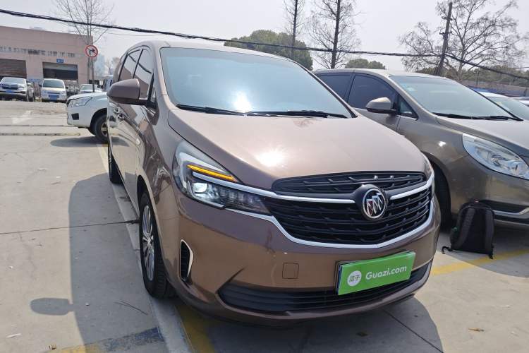 Used Buick GL8 2020 Land Cruiser Executive Class 652T Comfort Model
