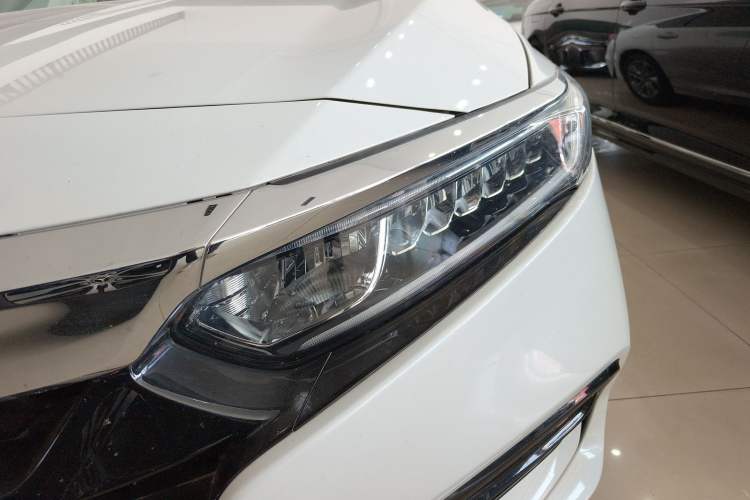 Used Honda Accord 2018 260TURBO Elite Edition China VI Left Front Headlight