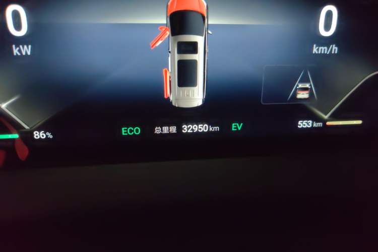 Used Denza D9 2024 DM-i 1050 Luxury Model