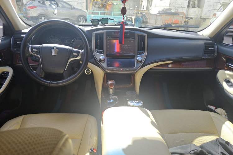 Used Toyota Crown 2015 2.0T Fashion Edition