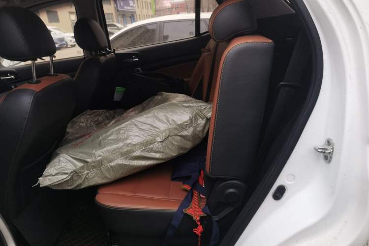 Used Oshan CX70 2017 CX70T 1.5T Manual Zunqing Edition