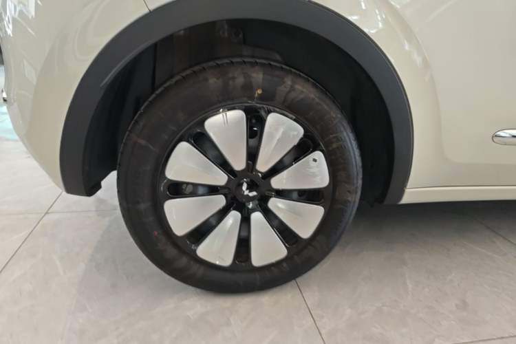 Used Wuling Bingo 2024 333 km Enjoyment Version