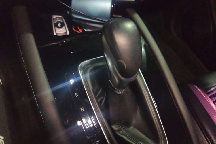 Used JETOUR X70M 2020 1.5T DCT Companion Version Gear Lever