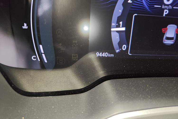 Used Toyota FRONTLANDER 2024 2.0L CVT Elite Plus Edition Odometer Close Up