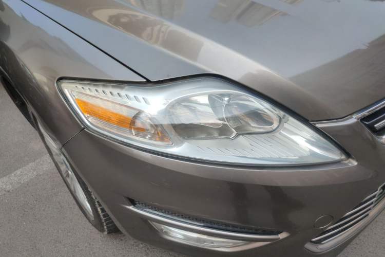 Used Ford Mondeo 2011 2.3L Luxury Model