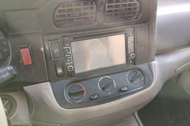 Used Jinbei Hiace 2014 2.0L 5th Generation Kuaiyunwang Business Version 4G21B