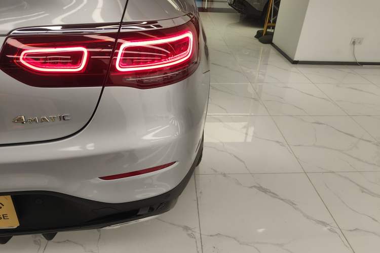 Used Mercedes-Benz GLC Coupe 2021 GLC 300 4MATIC Coupe SUV Exterior 3