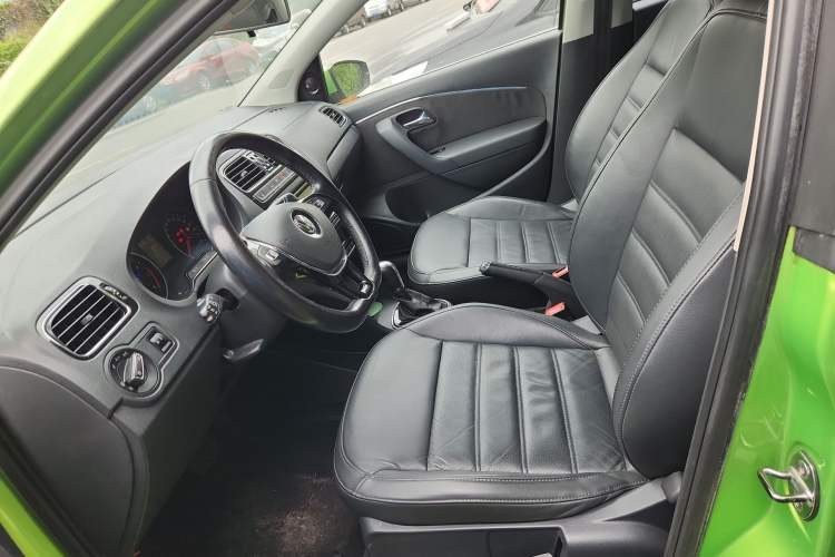 Used Volkswagen Polo 2014 1.6L Automatic Luxury Edition
