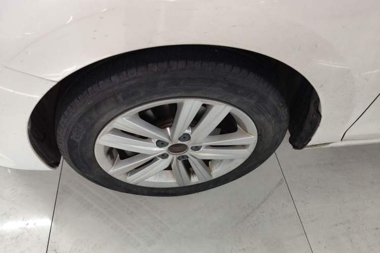 Used Volkswagen Santana 2015 Haval H6 1.6L Automatic Comfort Model