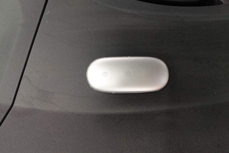 Used Li Auto L9 2025 Ultra Smart Refreshed Edition
