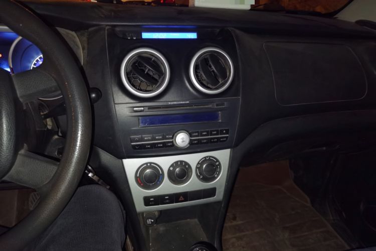 Used CHANGAN KAICHENG Ounuo S 2014 1.3L Happiness Model Audio And AC Panel