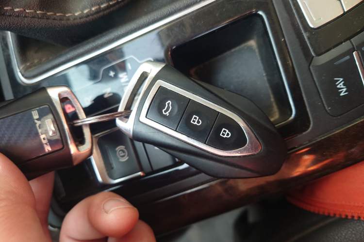 Used Zotye Z700 2016 1.8T DCT Elegant Version
