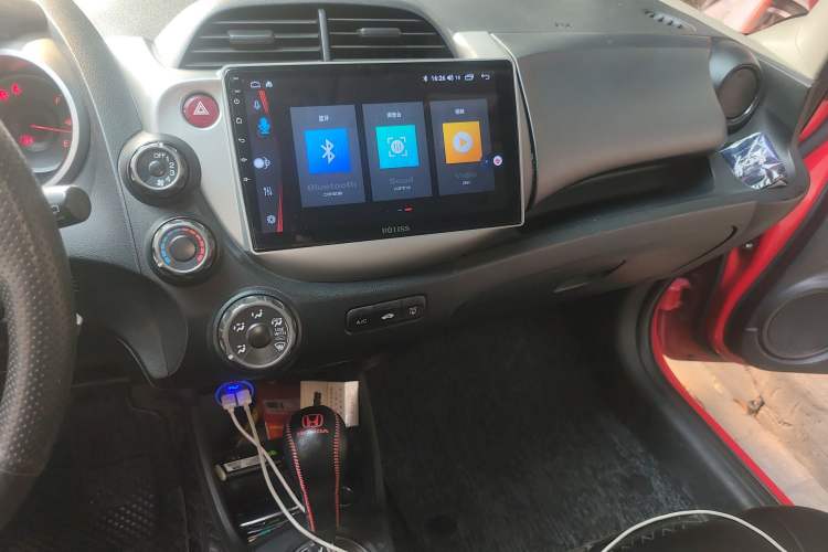 Used Honda Fit 2008 1.3L automatic comfort version Audio And AC Panel