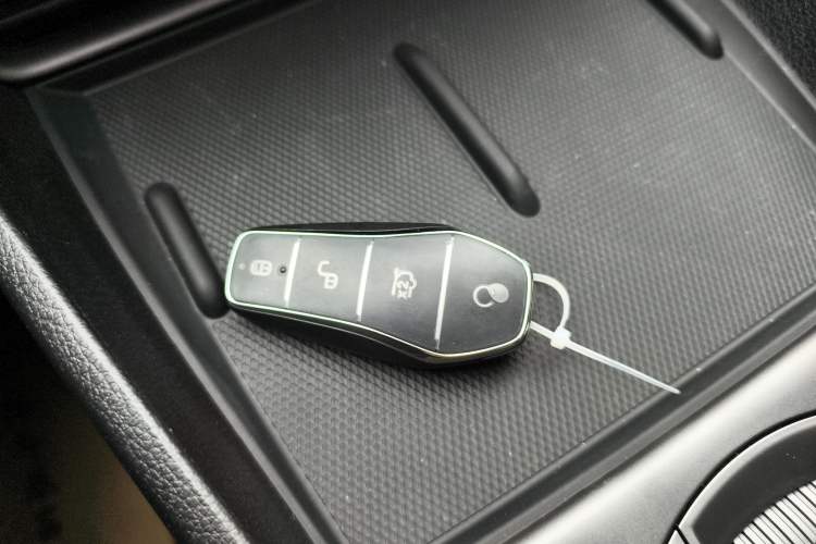 Used BYD Seal 05 DM-i 2025 DM-i Smart Drive 55KM Luxury Model Vehicle Key