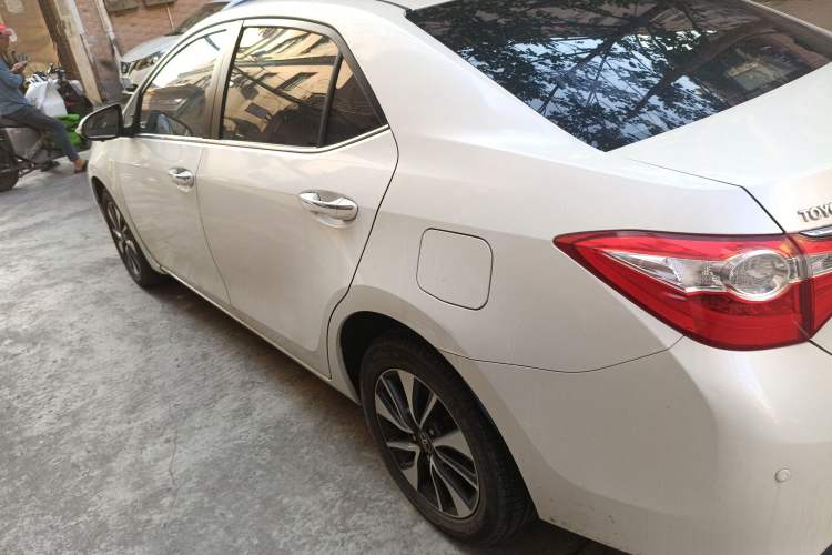 Used Toyota Levin 2014 1.8V CVT Luxury Edition Left Side