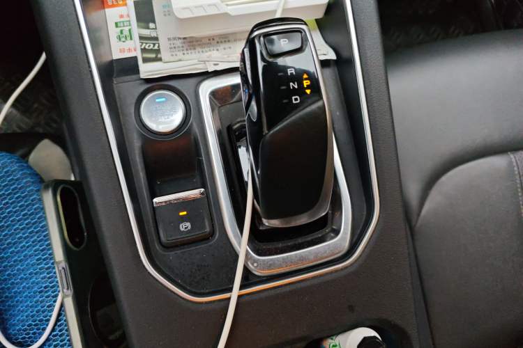 Used Dongfeng Aeolus E70 2023 500 Smart Version Lithium Iron Phosphate 48.6 kWh 110 kW
