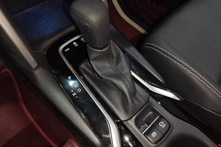 Used Toyota FRONTLANDER 2024 2.0L CVT Leading Plus Edition
