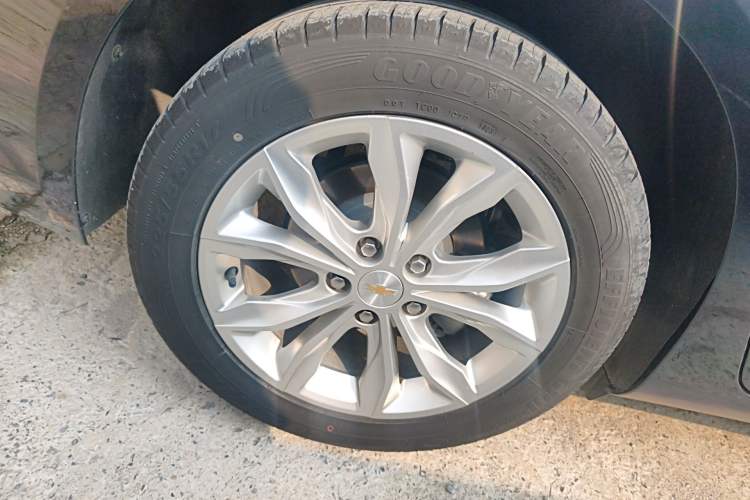 Used Chevrolet Malibu XL 2023 1.5T Sharp Edition Exterior 5