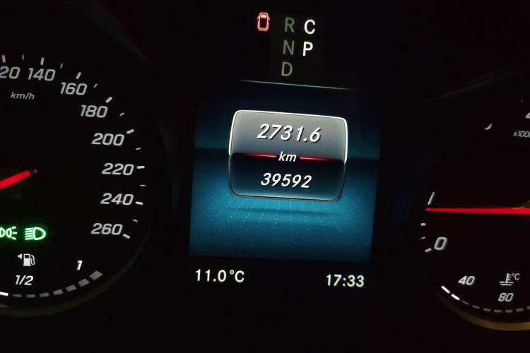 Used Mercedes-Benz V-Class 2021 V 260 L Long-wheelbase Luxury Edition