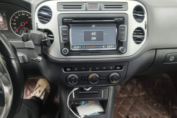 Used Volkswagen Tiguan 2015 1.8TSI Automatic Two-Wheel Drive Luxury Model