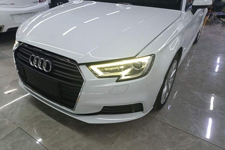 Used Audi A3 2018 30th Anniversary Edition Sportback 35 TFSI Ambition Model Left Front Headlight