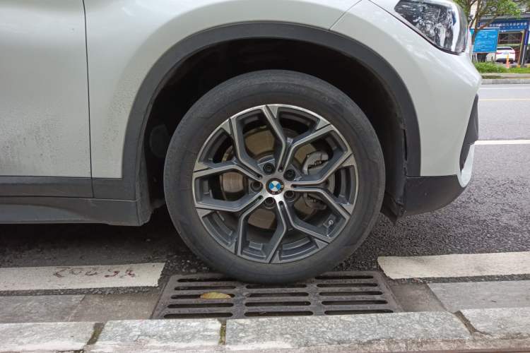 Used BMW X1 2022 sDrive25Li Leading Model
