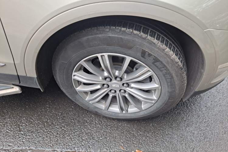 Used Cadillac XT5 2016 25T Luxury Model
