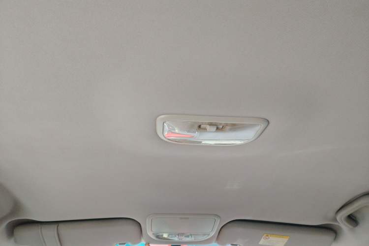 Used Geely Auto Classic Emgrand 2012 Sedan 1.5L Manual Standard Model Headliner