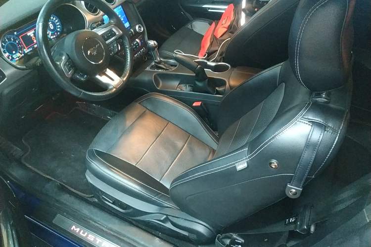 Used Ford Mustang 2021 2.3T EcoBoost
