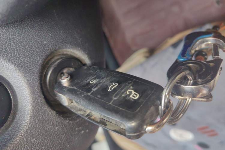 Used Volkswagen Jetta 2015 1.4L Manual Fashion Model
