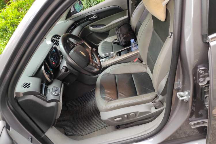 Used Chevrolet Malibu 2012 2.0L Automatic Luxury Edition