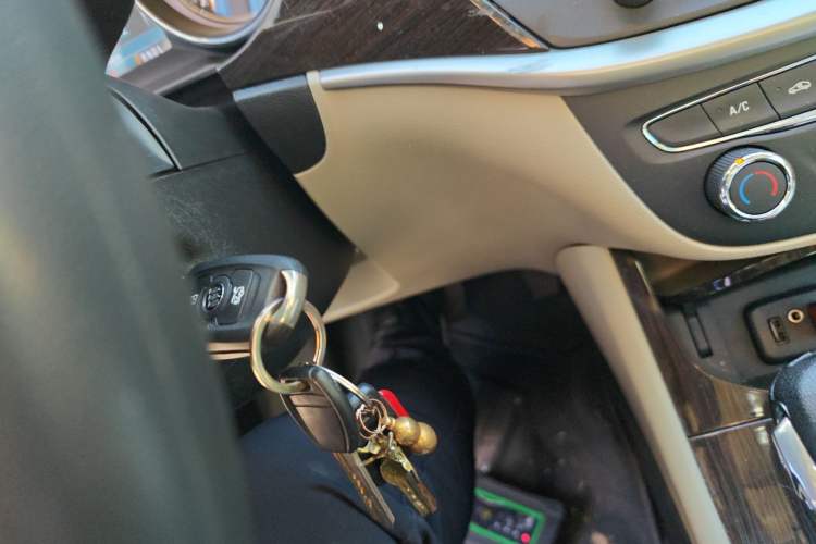 Used Buick Verano 2018 Sedan 15S Automatic Leading Model Vehicle Key