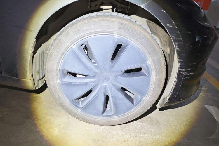 Used Tesla Model 3 2025 Rear-Wheel-Drive Version