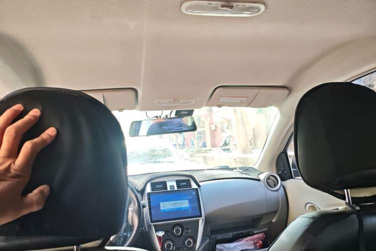 Used Nissan Sunny 2015 1.5XE Manual Comfort Edition
