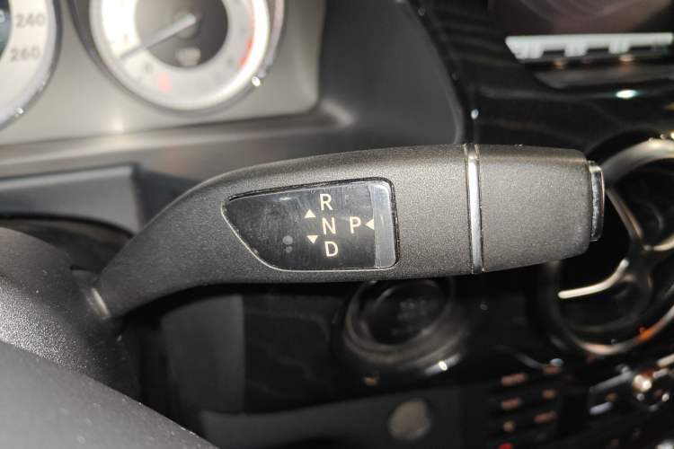 Used Mercedes-Benz GLK-Class 2015 GLK 300 4MATIC Luxury Ultimate Edition
