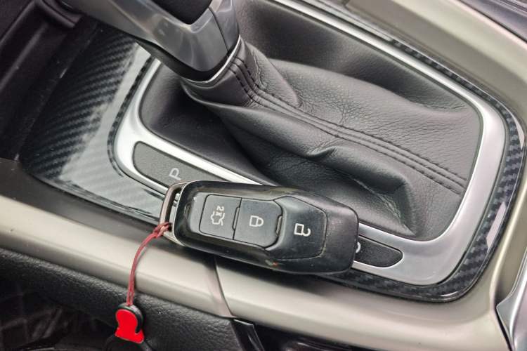 Used Ford Mondeo 2013 2.0L GTDi 200 Fashion Edition