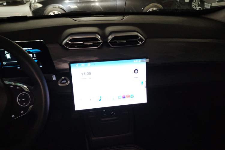 Used Dongfeng Aeolus SKY EV01 2025 530 km AIR Elite Edition
