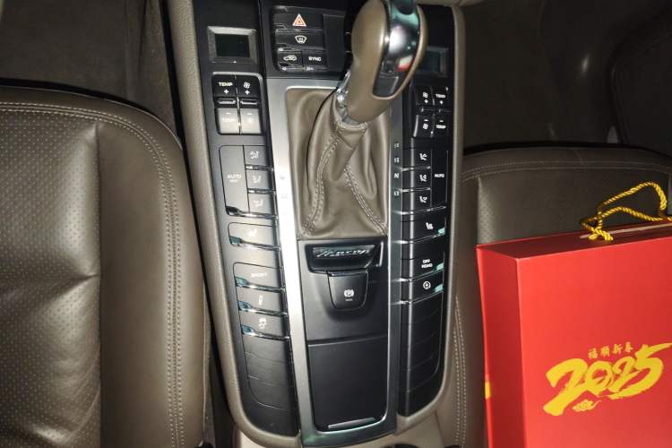 Used Porsche Macan 2014 Macan 2.0T