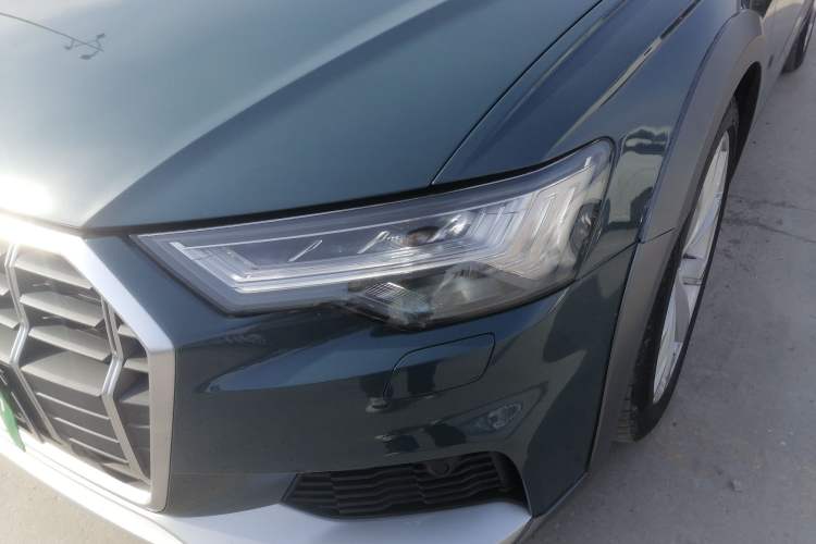 Used Audi A6 2020 allroad quattro Explorer 55 TFSI Prestige Off-Road Model