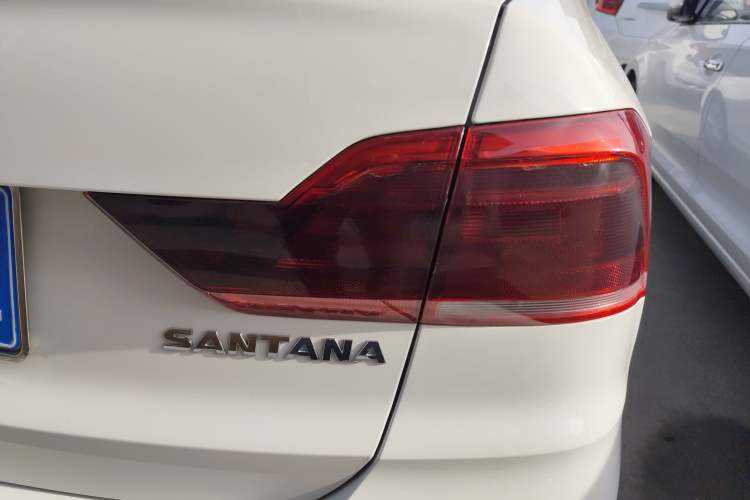 Used Volkswagen Santana 2019 1.5L Manual Fashion Edition China VI Standard
