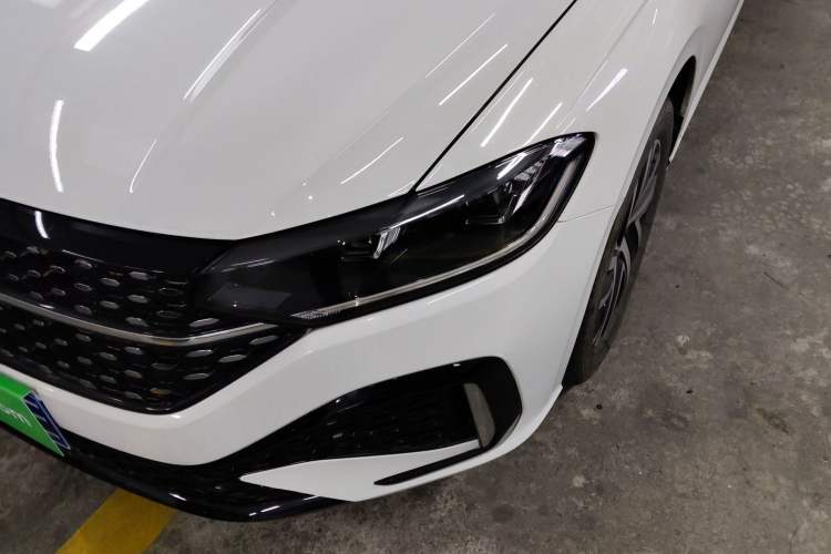 Used Volkswagen Lavida 2024 300TSI DSG Starry Sky Deluxe Edition Left Front Headlight