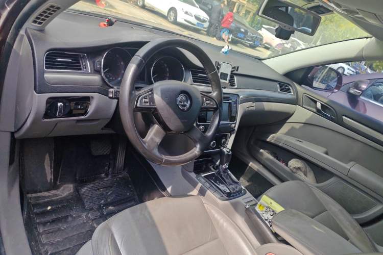 Used Skoda Superb 2013 1.8TSI Automatic MingShi Edition