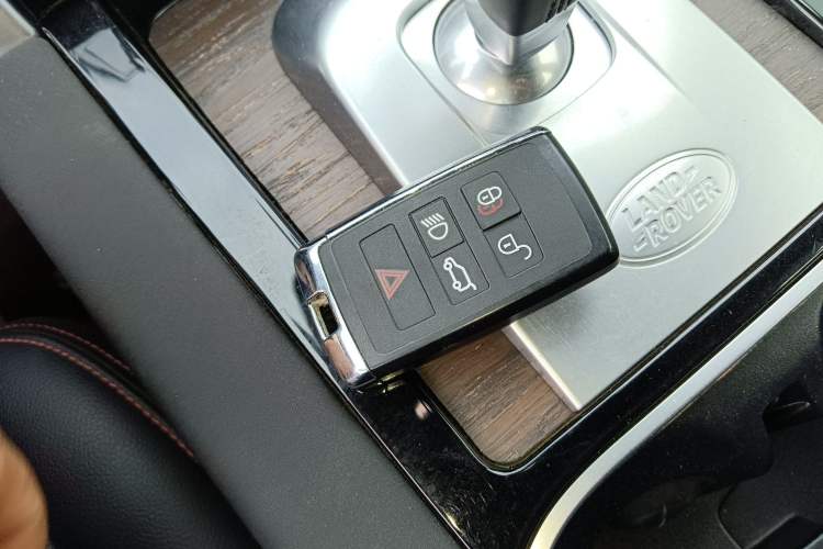 Used Land Rover Discovery Sport 2022 249 PS R-Dynamic S Performance Edition 5 Seats
