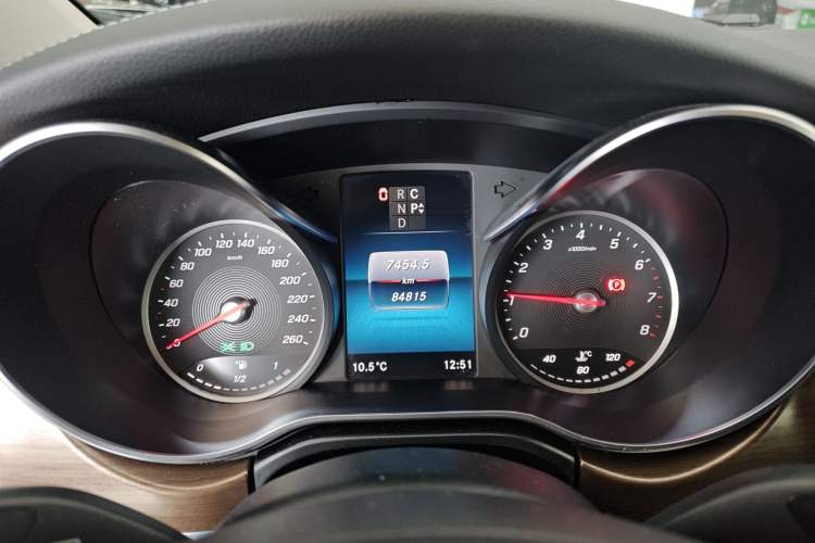 Used Mercedes-Benz V-Class 2020 V 260 L Long-wheelbase Luxury Edition
